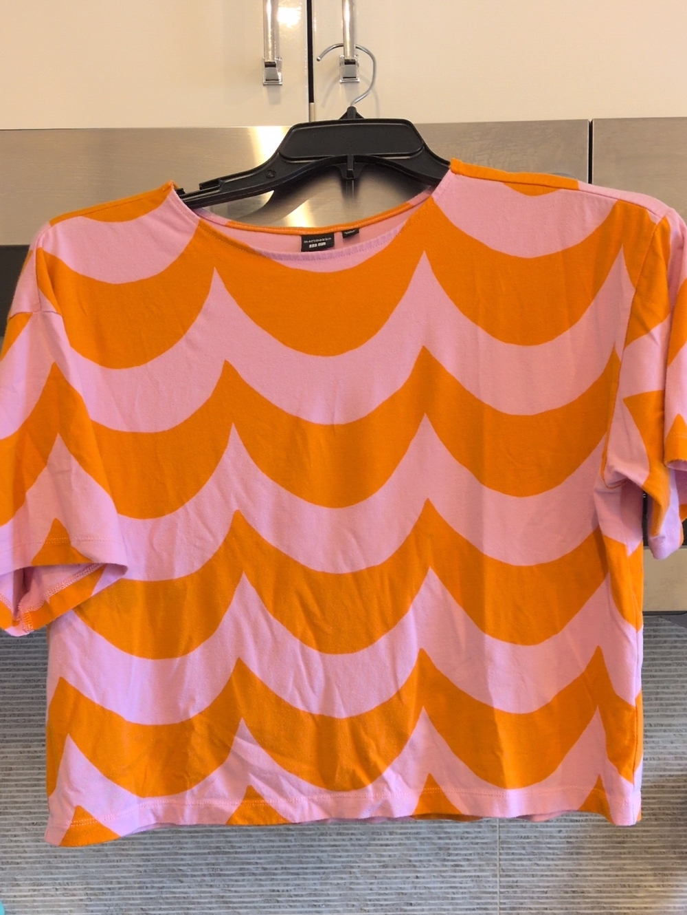 NWOT; Marimekko Orange & Baby Pink Tee. Size Small. Fits Up To A Medium